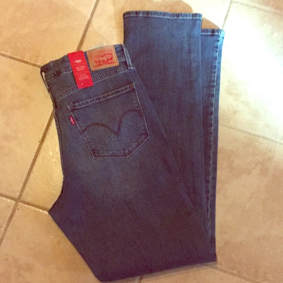 Levi's Denim - NWT ❤️ LEVI’S MID-RISE SKINNY JEANS Women W32 L32